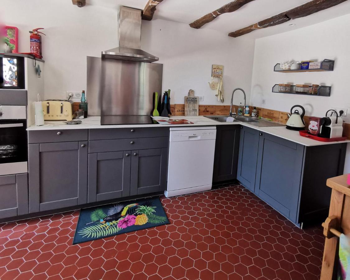 Gite Du Moulin Toucan Berneuil  Екстер'єр фото